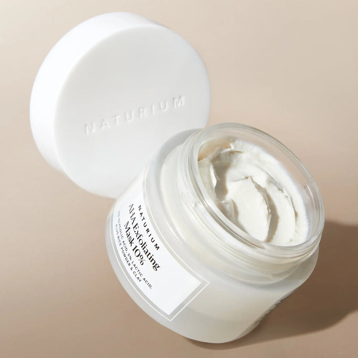 aha-exfoliating-mask-10-d3 AHAmask_0957-crop.webp