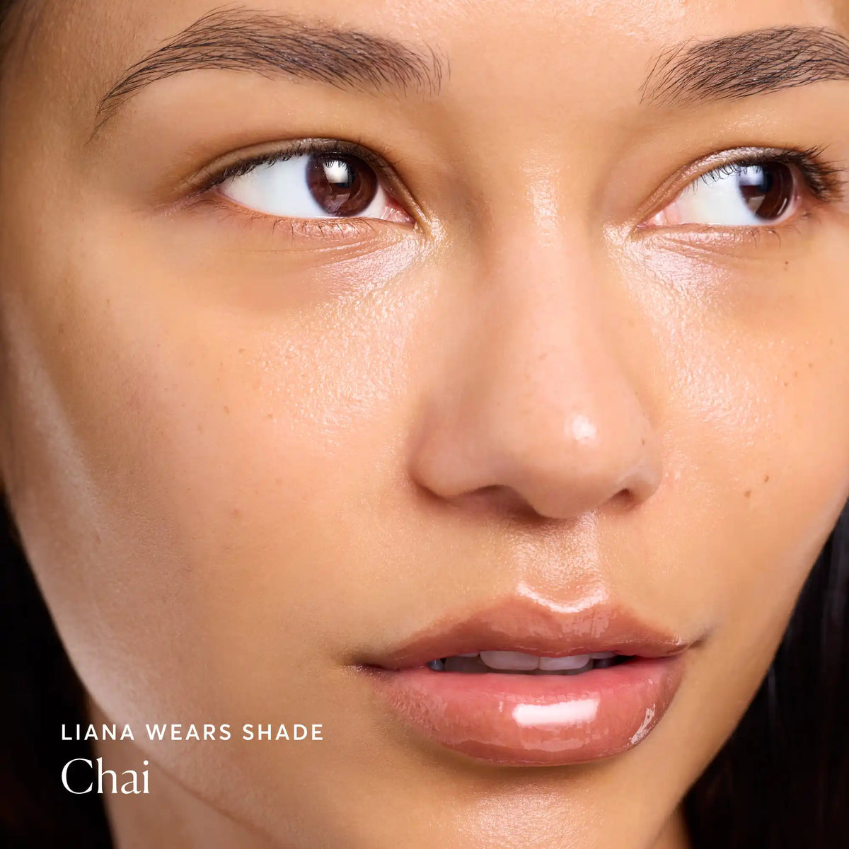 phyto-glow-lip-balm-chai-f0 NATR-60111-Alt-Images-Phyto-Glow-Lip-Balm-Chai-04.webp