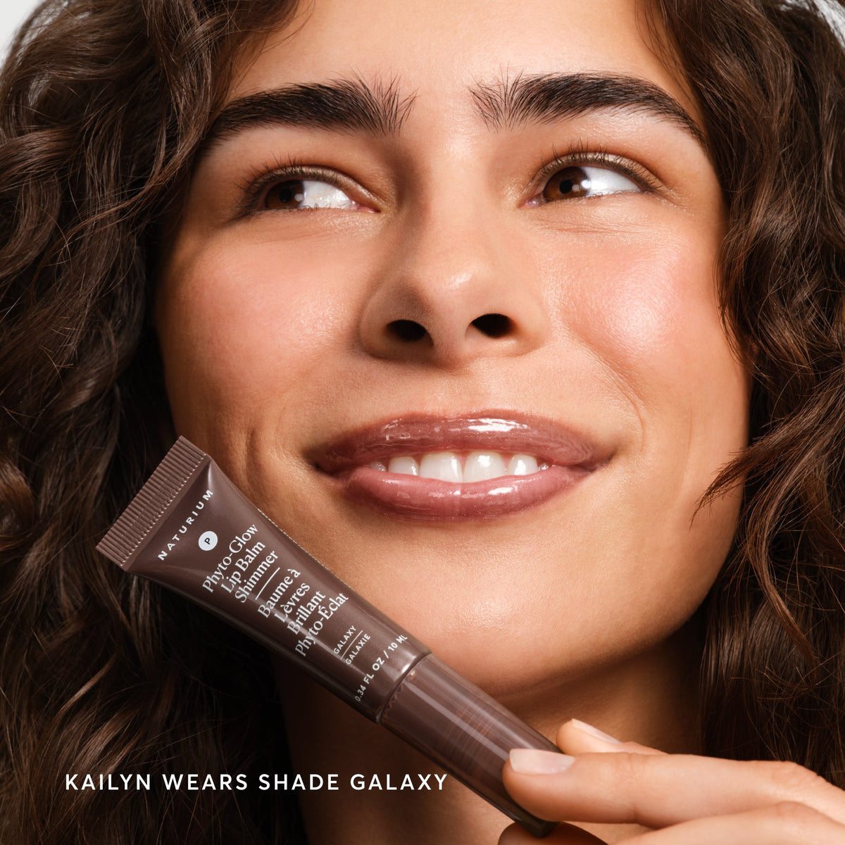 phyto-glow-lip-balm-shimmer-galaxy-q6 NATR-60137-Alt-Images-PhytoGlow-Galaxy-4.jpg