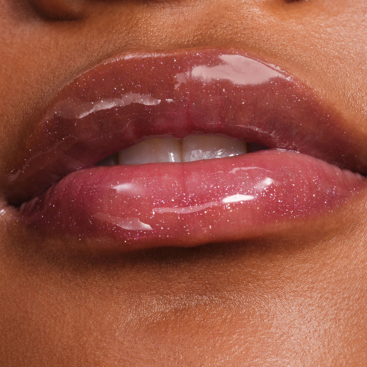 phyto-glow-lip-balm-shimmer-solar-i8 NATR-60145-Phyto-Glow-Lip-Hover-Solar.jpg